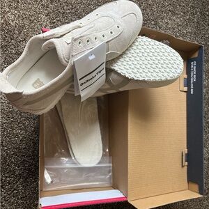 Onitsuka Tiger by Asics Birch Slip-On Sneakers. 

Never used, with tag, unisex